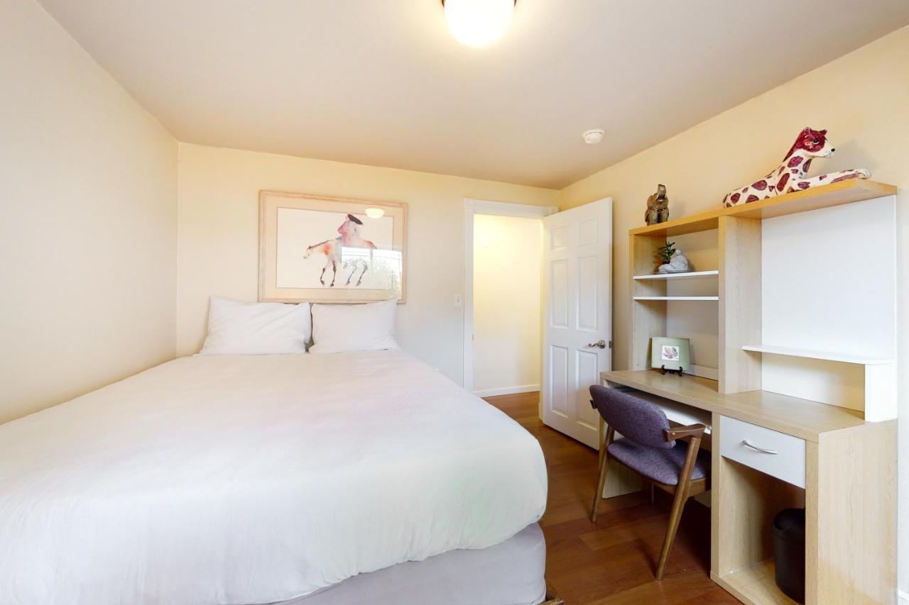 Cedar River Retreat Рентон Екстер'єр фото